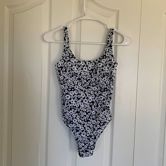 PINK Victoria's Secret Other - One piece swimsuit